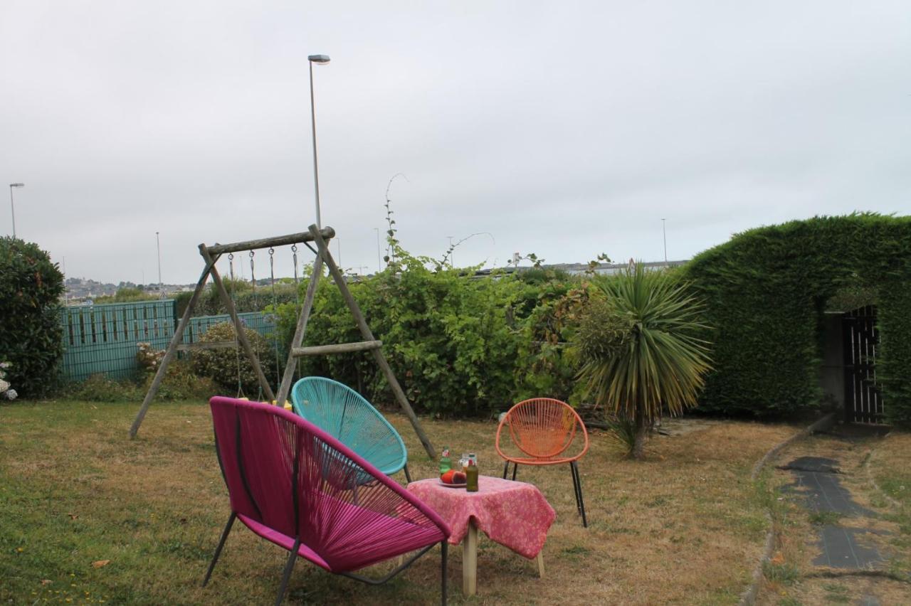 Grande maison vue sur mer Équeurdreville-Hainneville Extérieur photo